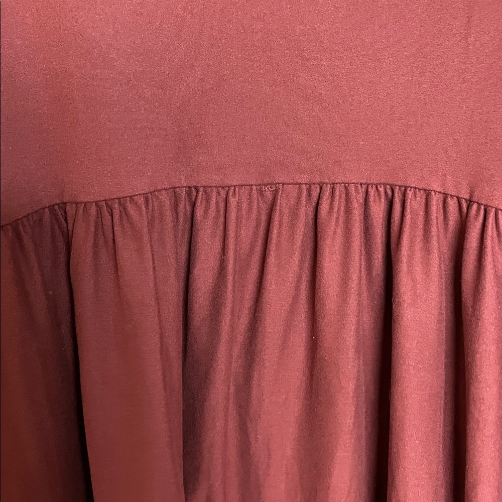 Zenana size large long sleeve tiered tunic buttery soft and stretchy blouse - Picture 4 of 7